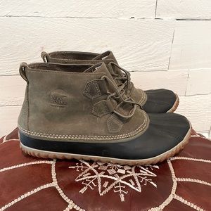 Low Sorel Rain Boot size 12